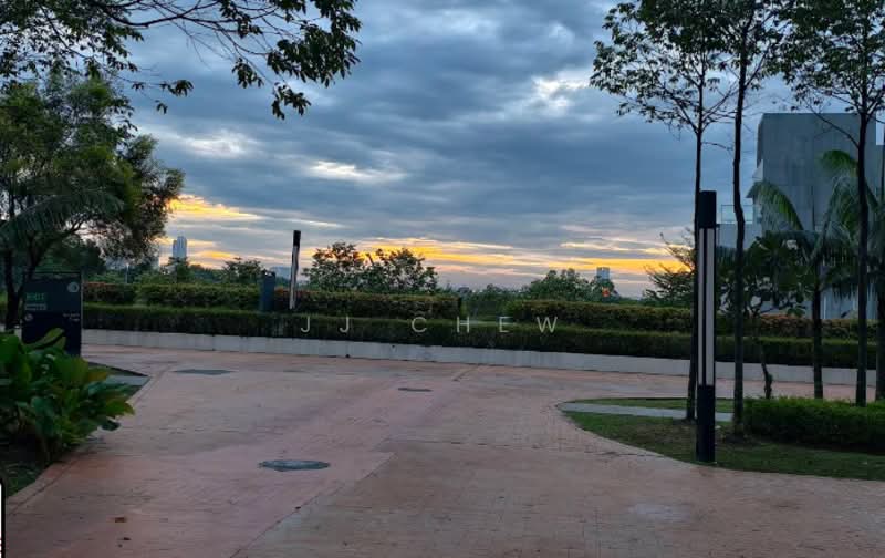 Condominium for Sale at Lakefront Residence - JJ Chew - Exterior - PropertyGuru.com.my