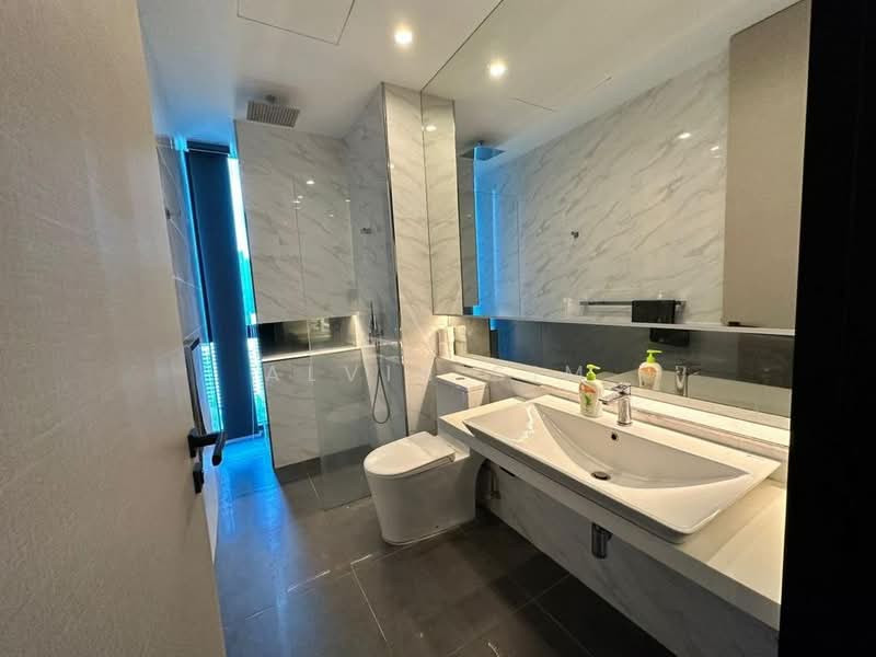 Servis Apartment untuk Disewa di City of Dreams - Alvin Sim - Bathroom - PropertyGuru.com.my