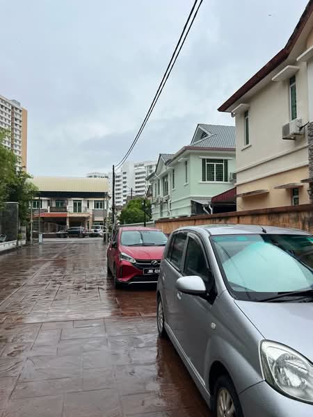 Rumah Berkembar untuk Dijual di Emerald Park (Bayan Lepas) - Ms Chang - PropertyGuru.com.my