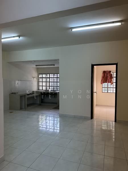 Rumah Teres 2.5 Tingkat untuk Dijual di Pekan Batu 9 (Cheras) - Kelly Yong Lee Ming - Kitchen - PropertyGuru.com.my