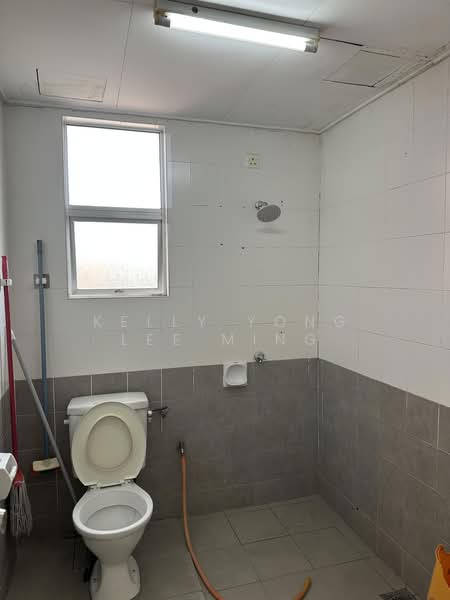 Rumah Teres 2.5 Tingkat untuk Dijual di Pekan Batu 9 (Cheras) - Kelly Yong Lee Ming - Bathroom - PropertyGuru.com.my
