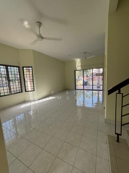 2-storey Terraced House for Sale in Taman Bukit Subang (Shah Alam) - Nur Alia Omar - PropertyGuru.com.my