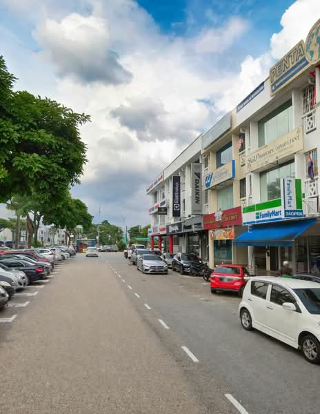 Kedai / Pejabat untuk Disewa di Taman Molek (Johor Bahru) - Michelle He - Exterior - PropertyGuru.com.my
