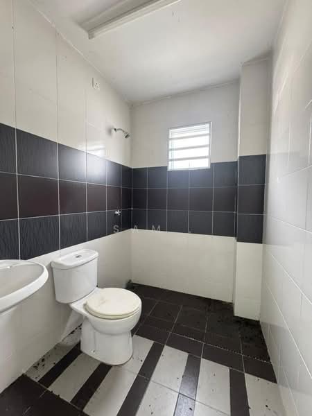 Rumah Teres 2 Tingkat untuk Dijual di Ipoh (Perak) - Sam . - Bathroom - PropertyGuru.com.my