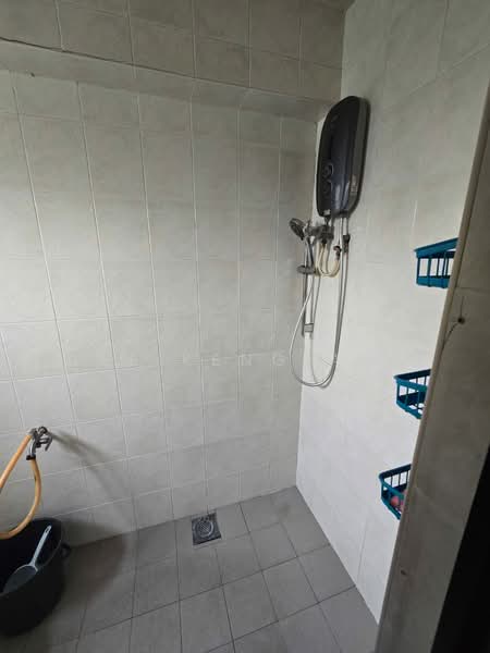 Apartment for Rent at TAMAN SERI ANDALAS - Lee Keng Aun - Bathroom - PropertyGuru.com.my