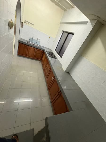 Apartment for Rent at TAMAN SERI ANDALAS - Lee Keng Aun - Kitchen - PropertyGuru.com.my