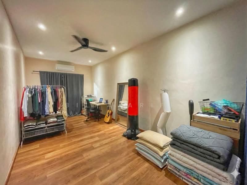 2-storey Terraced House for Sale in Bandar Nusaputra (Puchong) - BILYA ARIFF - Bedroom - PropertyGuru.com.my