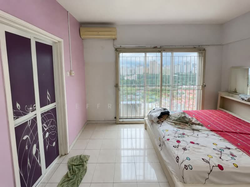 Pangsapuri untuk Dijual di Prima Tiara 1 - Jeffrey Yap - Bedroom - PropertyGuru.com.my