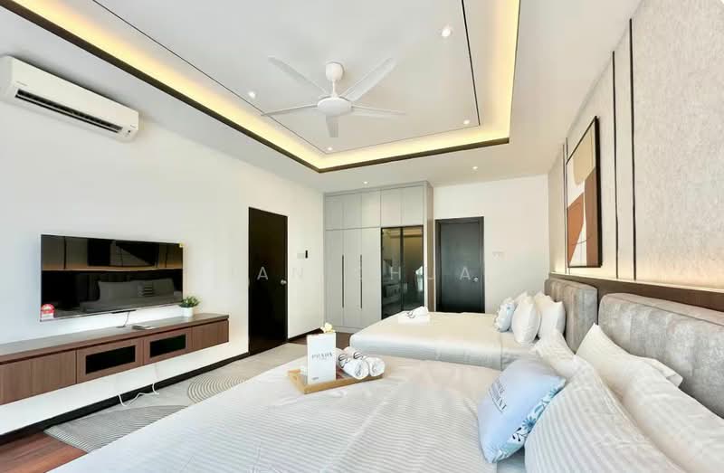 Service Residence for Sale at Molek Regency - Ian Chua - Bedroom - PropertyGuru.com.my