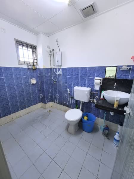 Rumah Teres untuk Dijual di Taman Pakatan Jaya (Tambun) - Derrick Chung - Bathroom - PropertyGuru.com.my