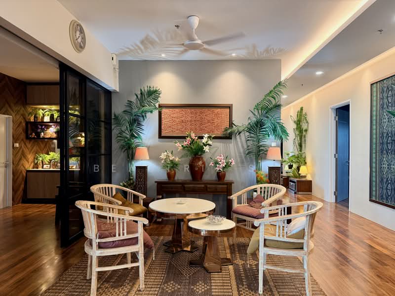 Service Residence for Sale at Manhattan Soho - Beautriz Sim - PropertyGuru.com.my
