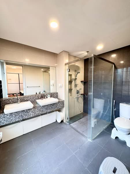 Kondominium untuk Disewa di The Westside One - Rex Tan - Bathroom - PropertyGuru.com.my