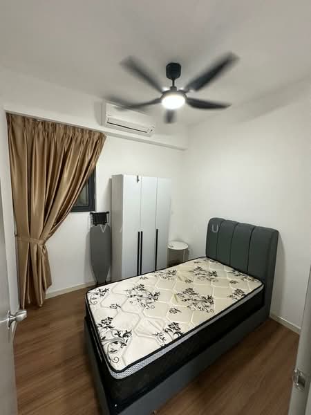 Service Residence for Sale at M Vertica - Ivan Lau - Bedroom - PropertyGuru.com.my