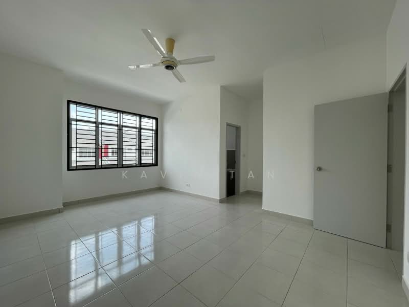Rumah Teres 2 Tingkat untuk Disewa di Taman Bestari Perdana (Pasir Gudang) - Kavin Tan - Living Room - PropertyGuru.com.my