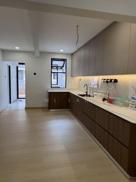 Rumah Teres 2-Tingkat untuk Dijual di Taman Desa (Taman Desa) - ML Lau - Kitchen - PropertyGuru.com.my
