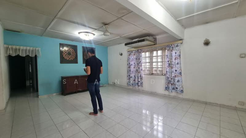 Bungalow for Sale in SS1 (Petaling Jaya) - Sa'a Nordin - Living Room - PropertyGuru.com.my