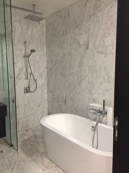 Service Residence for Sale at Banyan Tree Signatures - Mike Leong - Bathroom - PropertyGuru.com.my