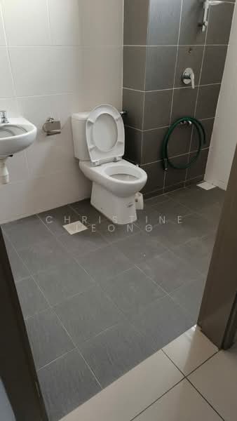 Rumah Teres 2 Tingkat untuk Disewa di Taman Redang (Johor Bahru) - Christine Leong - Bathroom - PropertyGuru.com.my