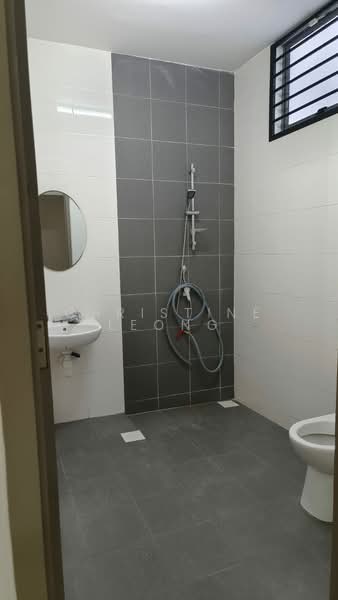 Rumah Teres 2 Tingkat untuk Disewa di Taman Redang (Johor Bahru) - Christine Leong - Bathroom - PropertyGuru.com.my