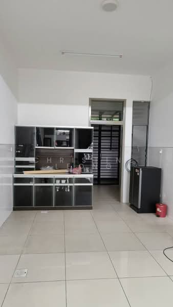 Rumah Teres 2 Tingkat untuk Disewa di Taman Redang (Johor Bahru) - Christine Leong - Kitchen - PropertyGuru.com.my