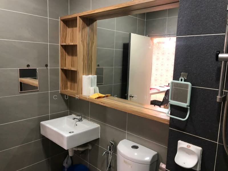 Servis Apartment untuk Disewa di HYVE - CURTIES CHIN - Bathroom - PropertyGuru.com.my