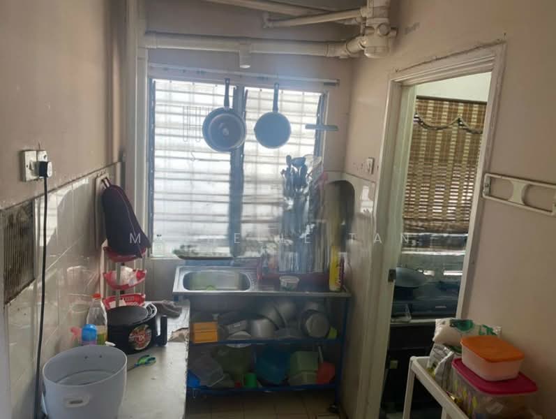 Pangsapuri untuk Dijual di Jasmin Apartment - Michelle Tan - Kitchen - PropertyGuru.com.my