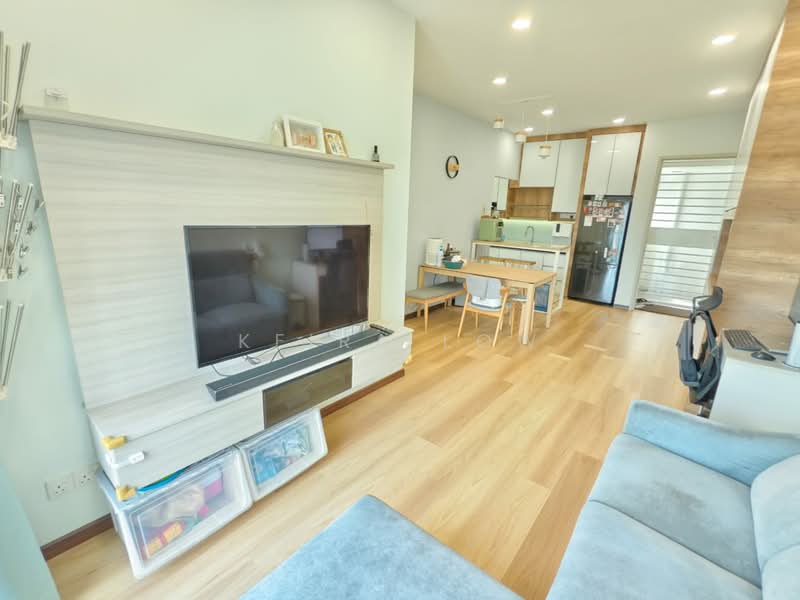 Servis Apartment untuk Dijual di VIM 3 @ Desa Park North - Keira Low - Living Room - PropertyGuru.com.my