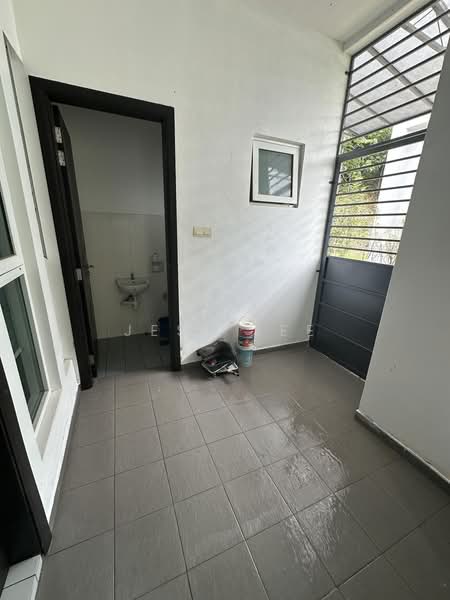 Rumah Banglo untuk Dijual di Bukit Jelutong (Shah Alam) - Jess Tee - Bathroom - PropertyGuru.com.my
