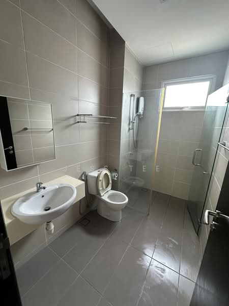 Rumah Banglo untuk Dijual di Bukit Jelutong (Shah Alam) - Jess Tee - Bathroom - PropertyGuru.com.my