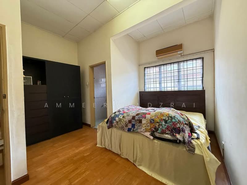 2-storey Terraced House for Sale in Bukit Jelutong (Shah Alam) - Ammeer Nadzrai - Bedroom - PropertyGuru.com.my