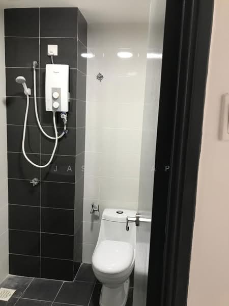Kondominium untuk Disewa di Emerald Residence - Jason Yap - Bathroom - PropertyGuru.com.my