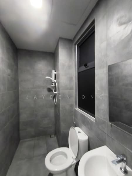 Servis Apartment untuk Disewa di Midlands City - Jayden Ong - Bathroom - PropertyGuru.com.my