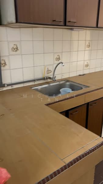 Apartment for Sale at Tudor Court - Michelle Tan - Kitchen - PropertyGuru.com.my