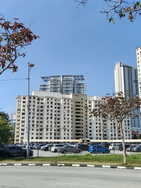 Rumah Flat untuk Dijual di Desa Pinang 2 - Vivian Lim - PropertyGuru.com.my