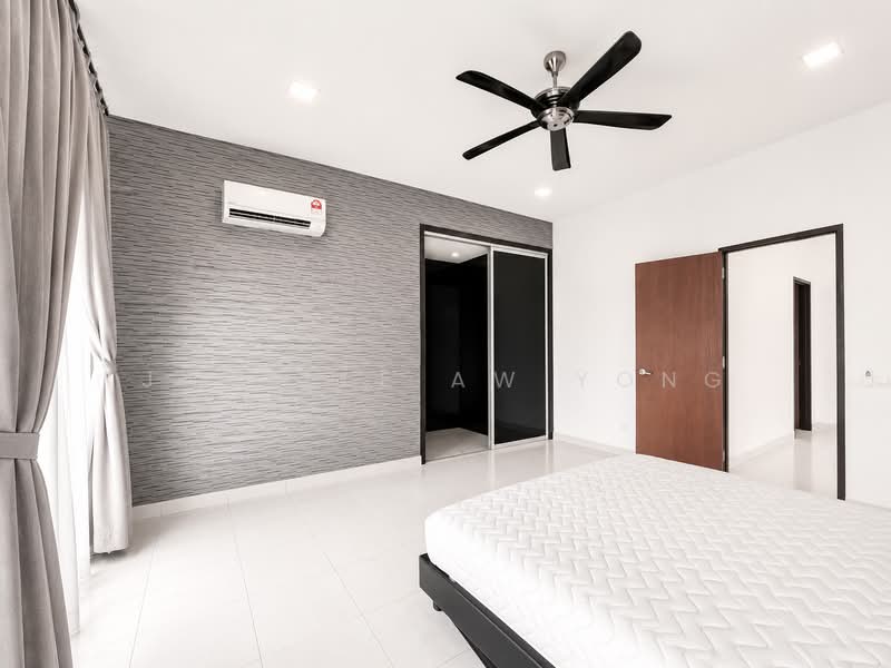 Cluster House for Sale in Taman Sutera Utama (Skudai) - Janelle Aw Yong - Bedroom - PropertyGuru.com.my