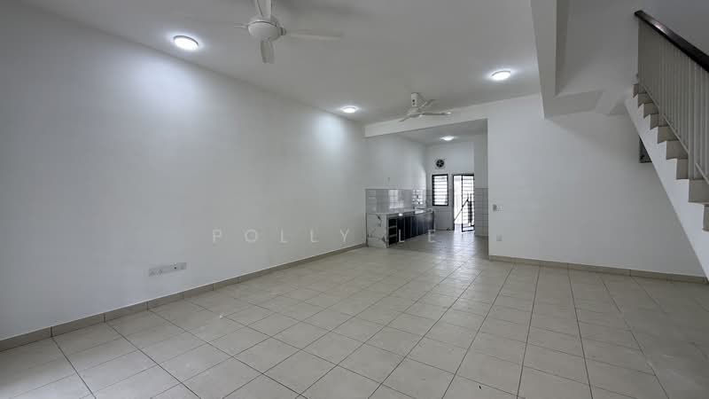 2-storey Terraced House for Rent in Seremban (Negeri Sembilan) - Polly Lew - Living Room - PropertyGuru.com.my