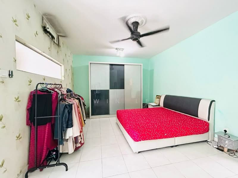 Rumah Teres 2 Tingkat untuk Dijual di Sutera Damansara (Damansara Damai) - Alwin Lee - Bedroom - PropertyGuru.com.my