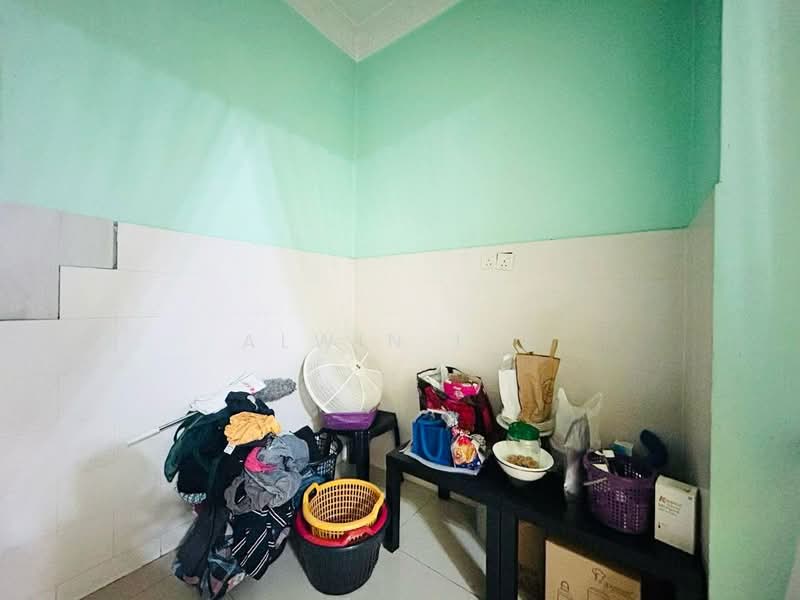 Rumah Teres 2 Tingkat untuk Dijual di Sutera Damansara (Damansara Damai) - Alwin Lee - Interior - PropertyGuru.com.my