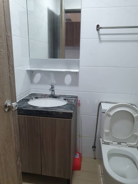 Service Residence for Rent at Country Garden Central Park - Daphne Lee - Bathroom - PropertyGuru.com.my