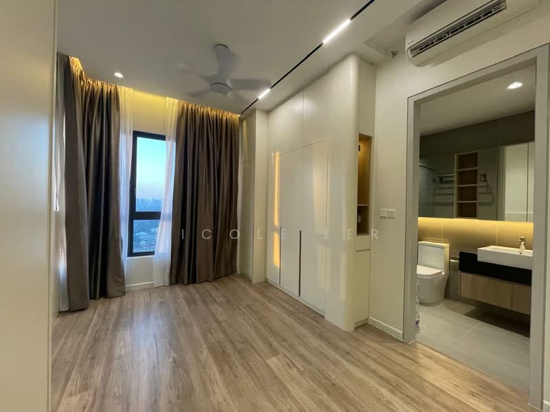Servis Apartment untuk Dijual di Sunway Belfield - Nicole Ler - Master Bedroom - PropertyGuru.com.my