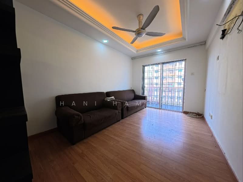 Apartment for Sale at Sri Lavender Apartment - Hani Hamzah - Living Room - PropertyGuru.com.my