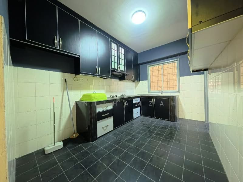 Apartment for Sale at Sri Lavender Apartment - Hani Hamzah - Kitchen - PropertyGuru.com.my