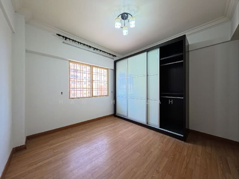 Apartment for Sale at Sri Lavender Apartment - Hani Hamzah - Bedroom - PropertyGuru.com.my