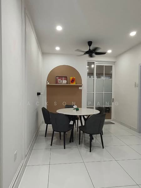 Rumah Teres 2 Tingkat untuk Dijual di Taman Bestari Indah (Ulu Tiram) - Jackson Pang - Dining Room - PropertyGuru.com.my
