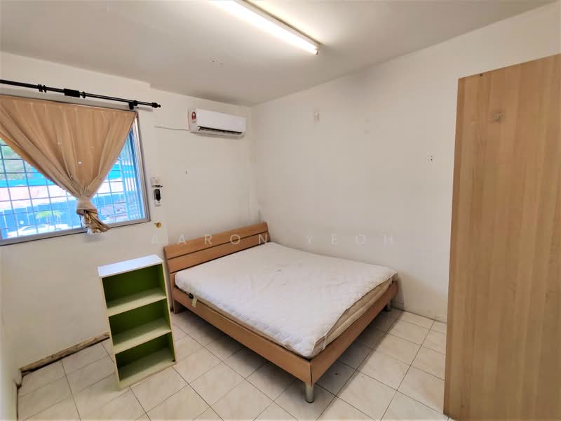 Rumah Flat untuk Dijual di Bandar Damai Perdana (Low Cost) - Aaron Yeoh - Bedroom - PropertyGuru.com.my