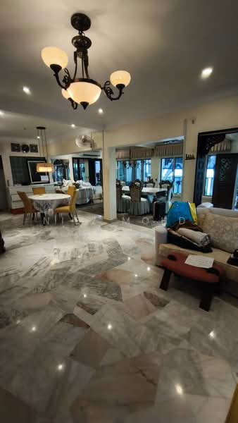 2.5-storey Terraced House for Sale in Taman Setiawangsa (Setiawangsa) - Niez Mohd Ali - Living Room - PropertyGuru.com.my
