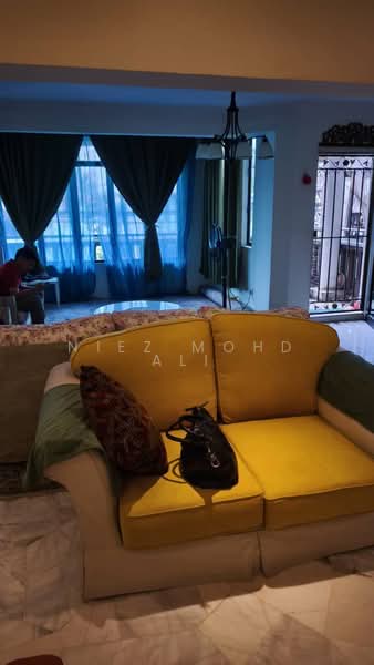 2.5-storey Terraced House for Sale in Taman Setiawangsa (Setiawangsa) - Niez Mohd Ali - Living Room - PropertyGuru.com.my