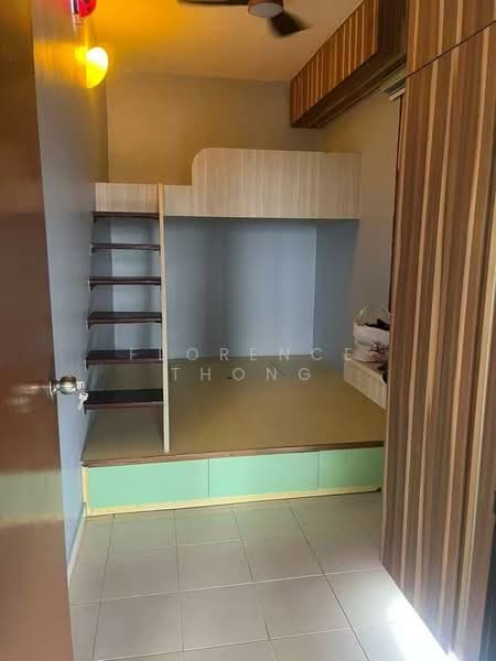 Pangsapuri untuk Dijual di Villa Krystal @ Bandar Selesa Jaya - Florence Thong - Bedroom - PropertyGuru.com.my