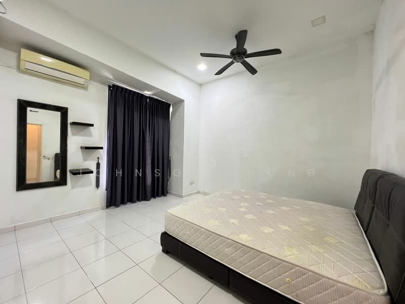 Rumah Teres 2 Tingkat untuk Disewa di Setia Tropika (Johor Bahru) - Johnson Chong - Bedroom - PropertyGuru.com.my