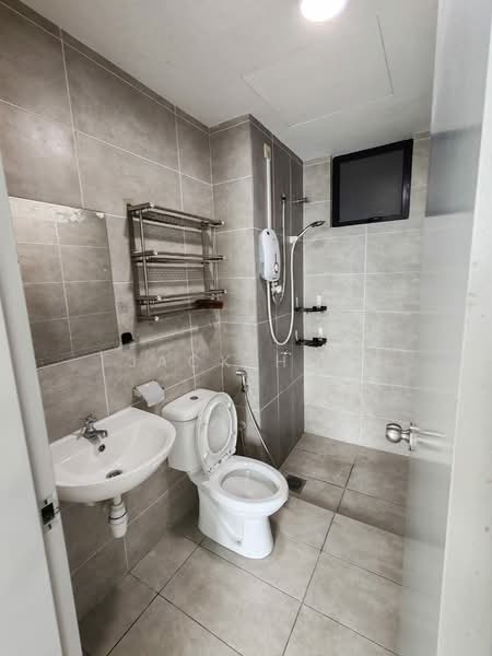 Condominium for Rent at Mizumi Residences - Jack Hor - Bathroom - PropertyGuru.com.my